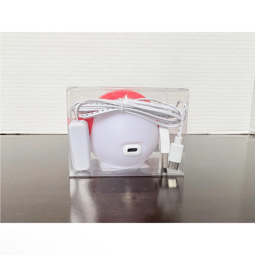 Smiley Face Shaped Photo Holder with Red Headphones lights up - Picture 2 of 3